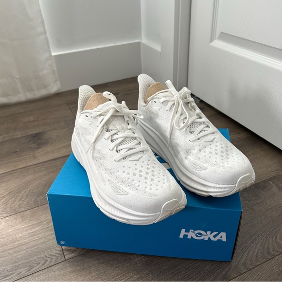 Hoka Shoes - Hoka White Clifton Athletic Sneakers Size 9.5 Wide